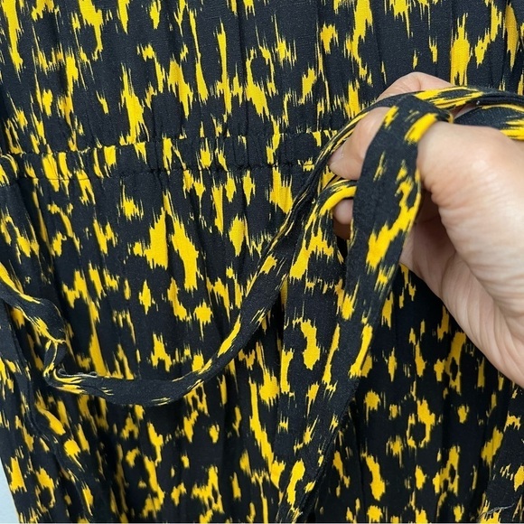 Who What Wear Textured Animal Print Ruffle Dress M 8 10 Black Gold Midi Vacation - Picture 13 of 16